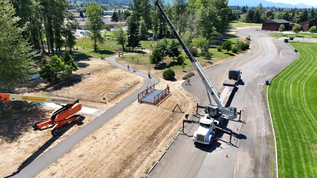 pedestrian-bridge-delivery