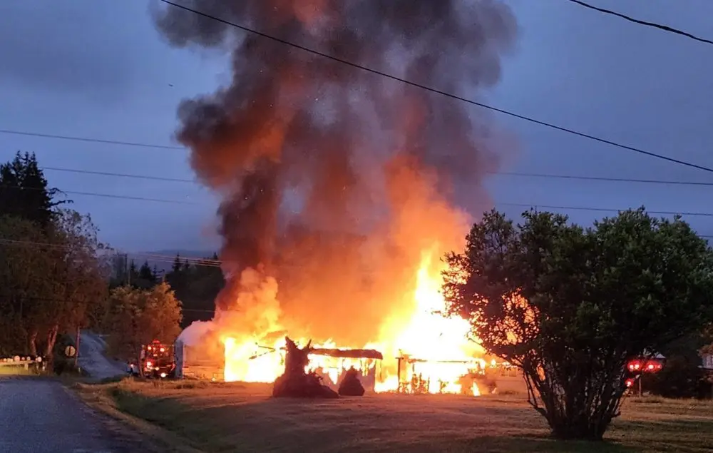 042624-house-fire-e1714166419747