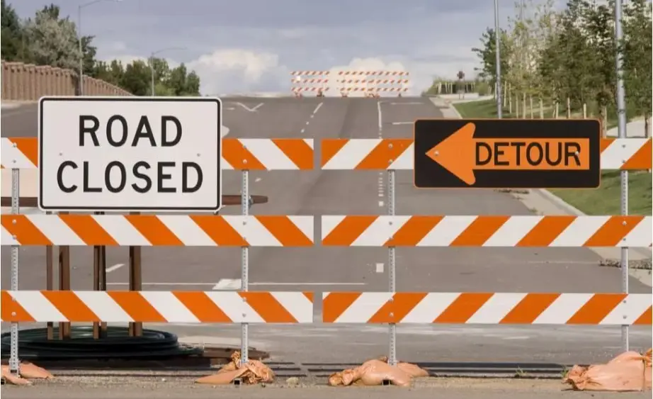 road-closed-detour