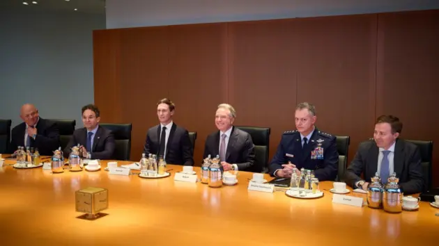 getty_zelenskyygermany_121525714521