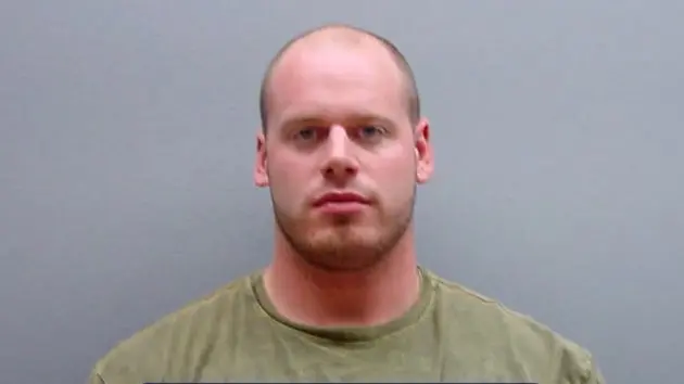 n_ryan-wedding-mexico-ht-jt-251208_1765298115465_hpembed_24x13630016