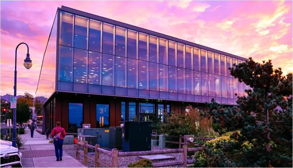 field-arts-and-events-hall-2