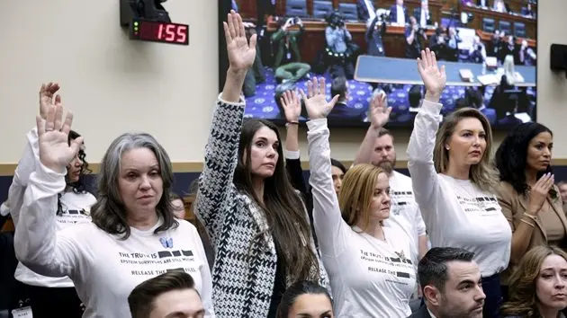 g_epsteinsurvivors_022426731046