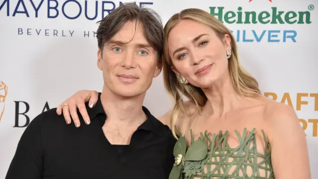 getty_cillianmurphyemilyblunt_031626972927
