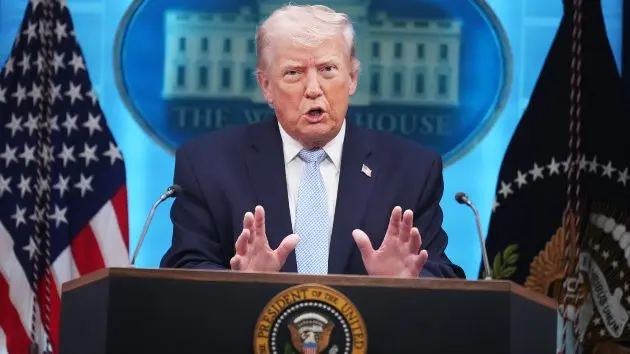 getty_trump_04072614984