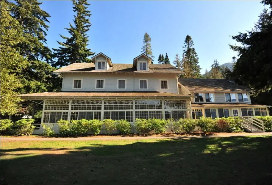 lake-crescent-lodge-2