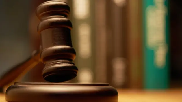 getty_gavel_51926931188