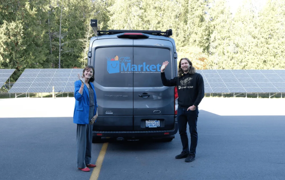 food-bank-camp-n-car-wave-2