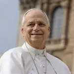 Pope Leo XIV Prevost smiles and waves to the faithful during a general audience in St. Peter's Square. Rome Italy 03 12 2026