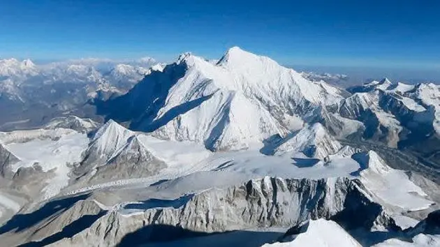 viewfrommakalu-ht-rc-220211_1644612172248_hpembed_23x16_99228129