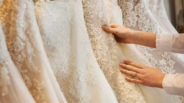 getty_3322_bridalgowns