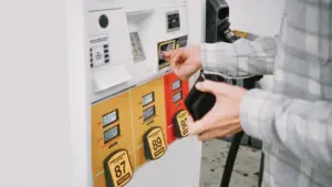 gettyimages_gaspump_031922