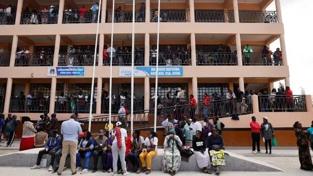 getty_kenya_052826208264