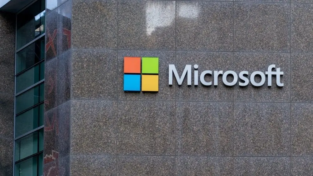 Microsoft Corp. offers buyouts to approximately 60,000 employees amid AI expansion