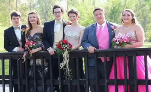 prom-3