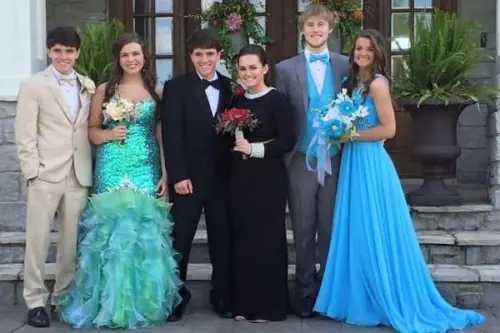 prom-6