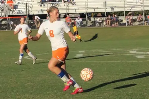 nikki-fehrenbacher-2