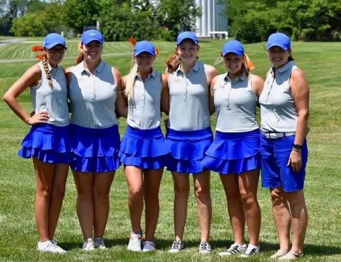golf-team-girls