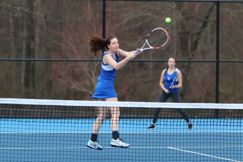 jc-wells-courtney-phillips