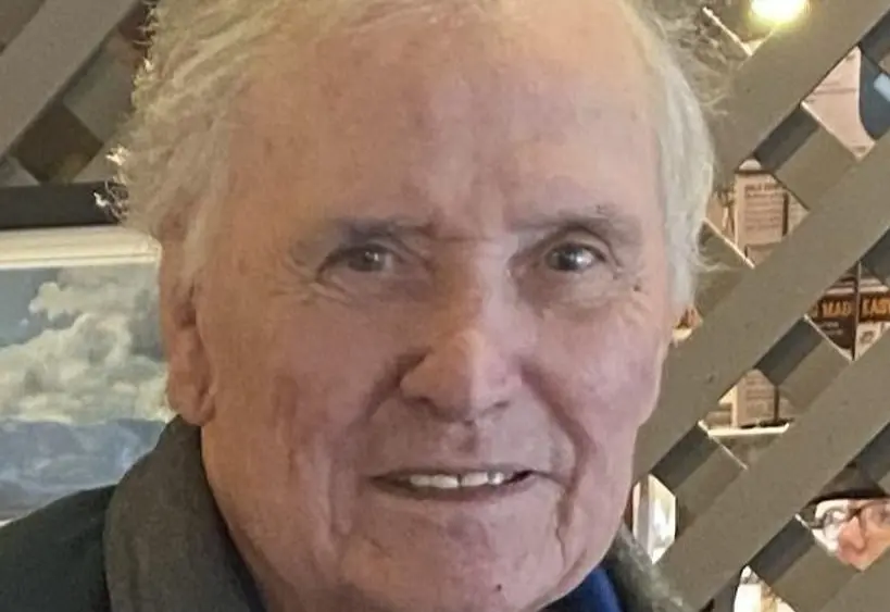 ee8a4ccb-2f01-4281-a54f-6891dfdf-28