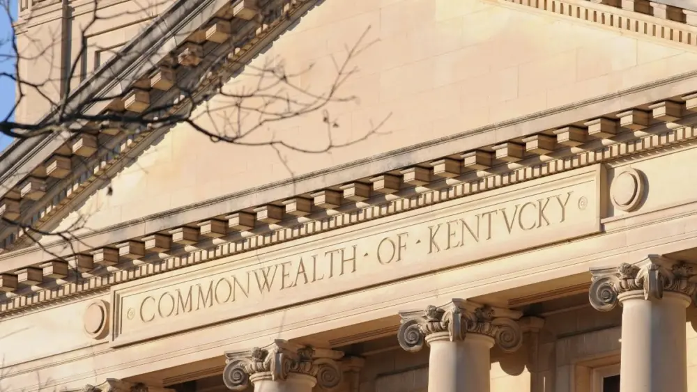 capitol-close-up-3-11-10-15