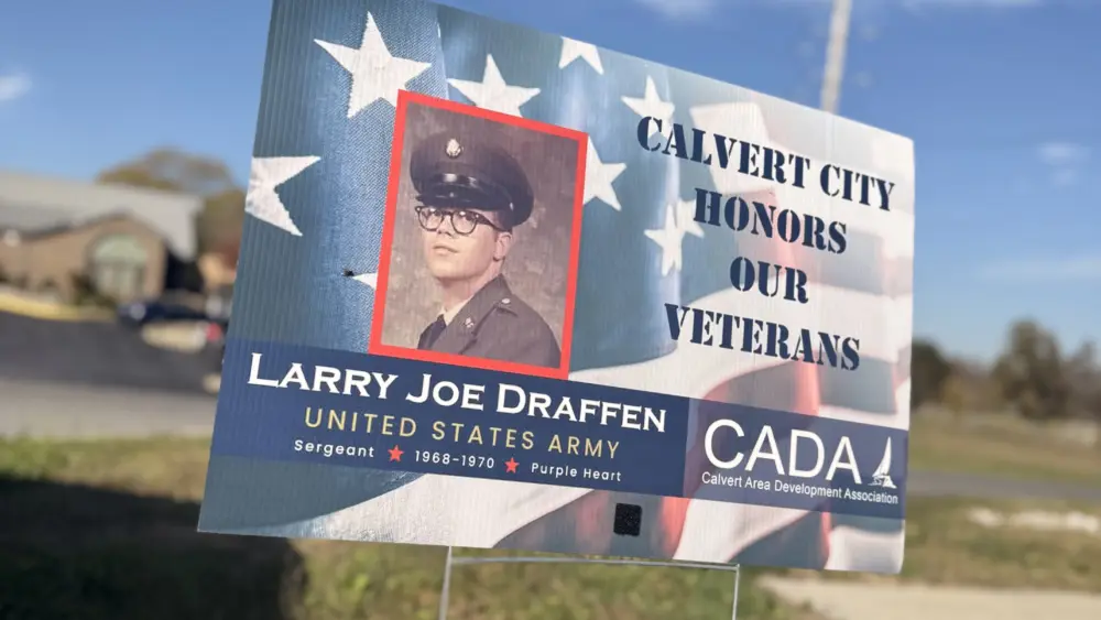 miltary-tribute-sign