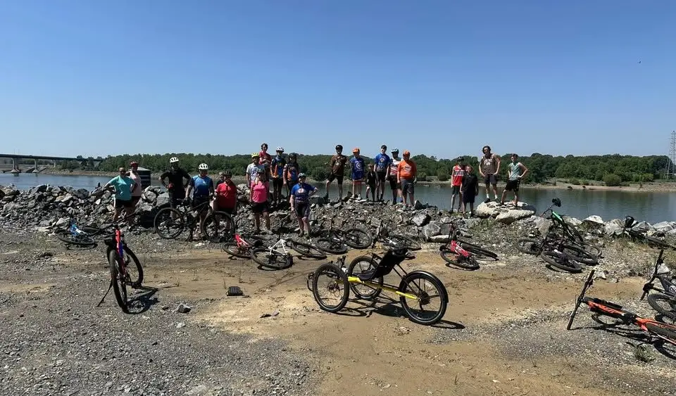 mountain-bike-team-3