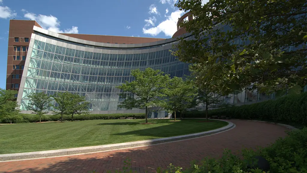 mexico_vs_us_manufacturers_1920x1080