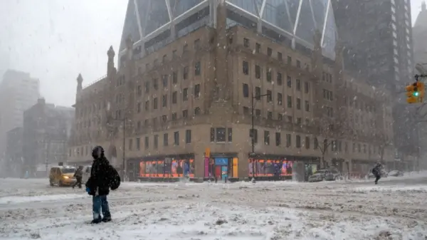 Major Nor’easter slams East coast, causing blizzard conditions and travel bans