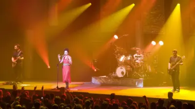 A Haunting Piece of History: Why The Cranberries’ MTV Unplugged is Essential Listening