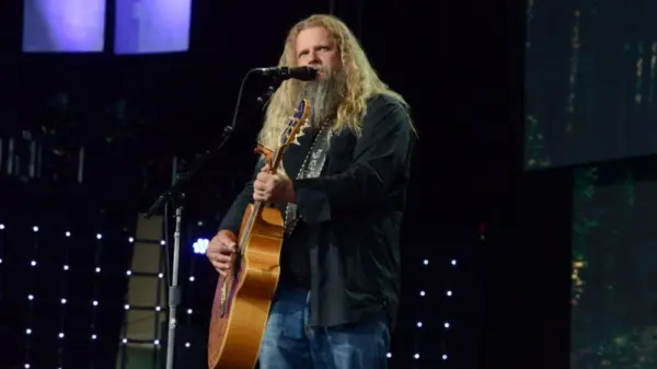 Jamey Johnson releases the song ‘More Of What Matters’