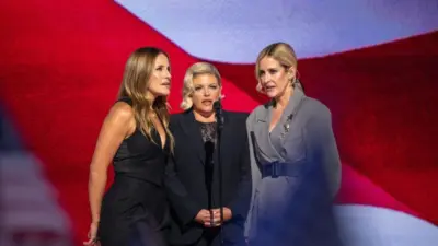 THE CHICKS (Natalie Maines^ Martie Maguire^ and Emily Strayer) at the Democratic National Convention Chicago^ United Center DNC 2024 - Day 4 Chicago^ Illinois USA - 08-22-2024
