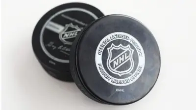 Official licensed hockey puck for NHL^ National hockey league