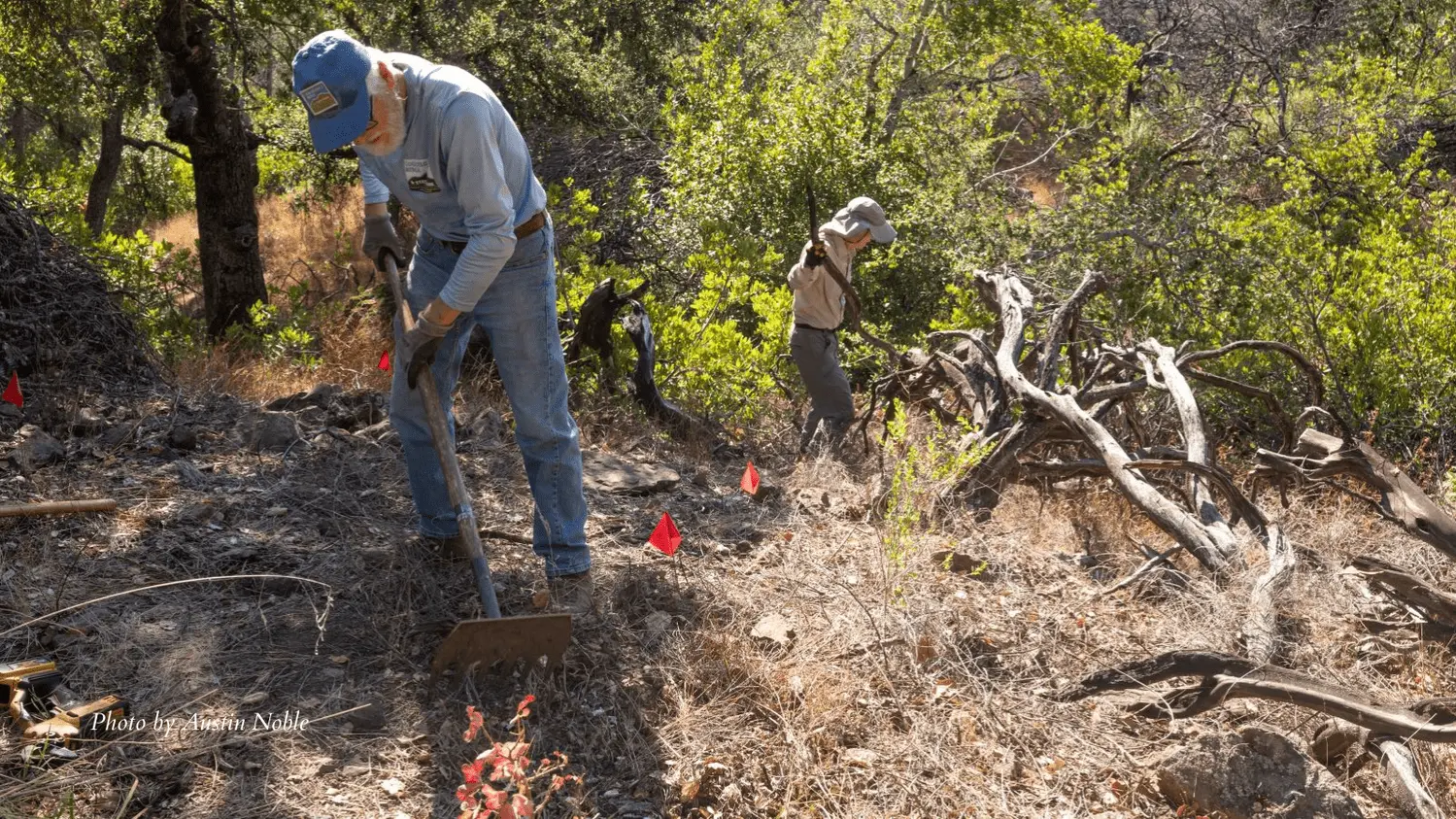 2025-09-20-vista-trail-crew-by-austin-noble-1