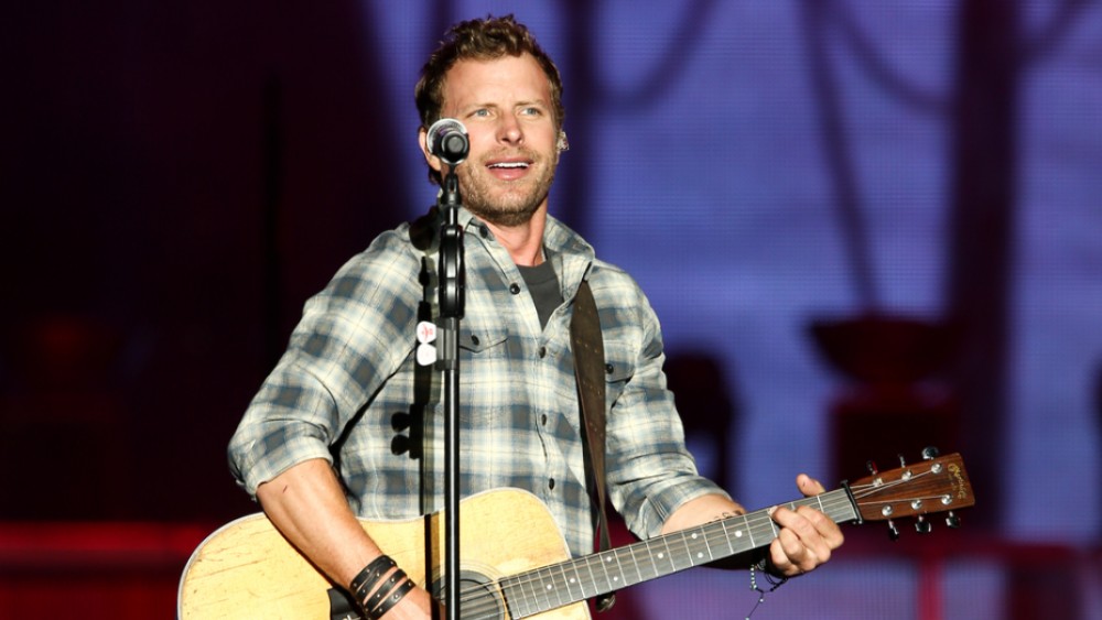 Dierks Bentley Announces Quot Burning Man Tour Quot With Jon Pardi