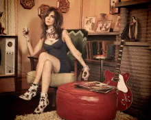 karen-jonas-cover-no-text256145