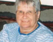 genevieve-yowell912876