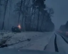 caroline-crash809214