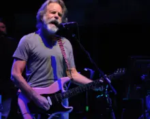 011226_bobweirdead0010658713
