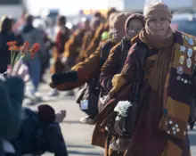 020526_monkwalkrt10002762703