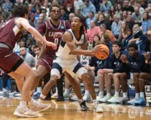 032626_umwbballfeature0017128004