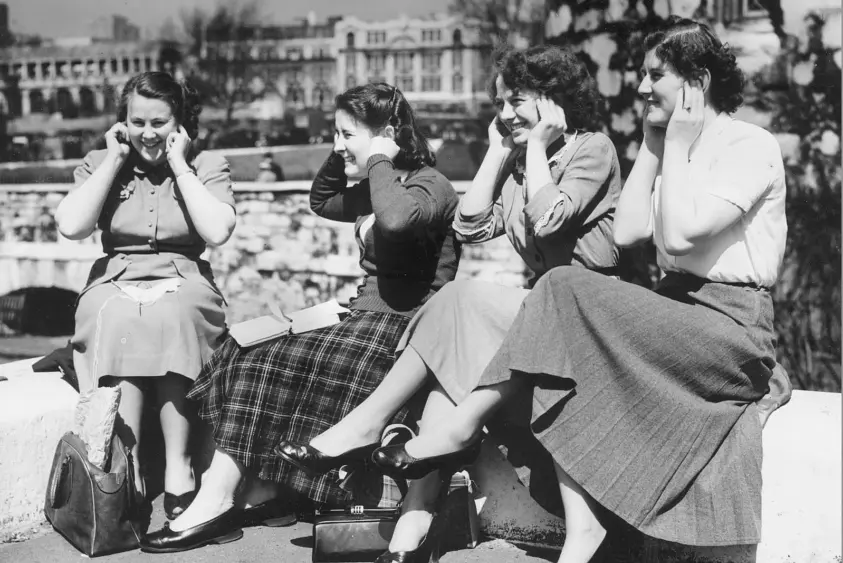 attachment-covering-ears-gettyimages-3320189