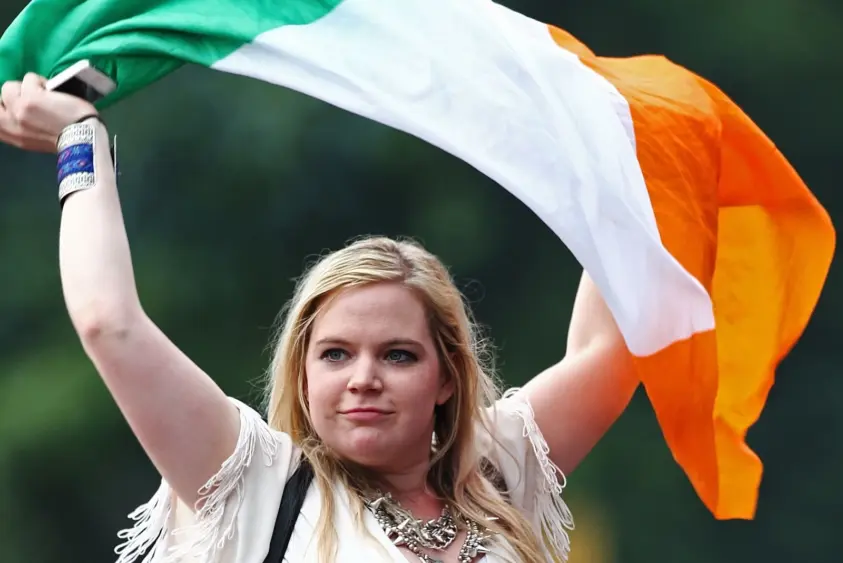 attachment-irish-flag-concert-gettyimages-451733920
