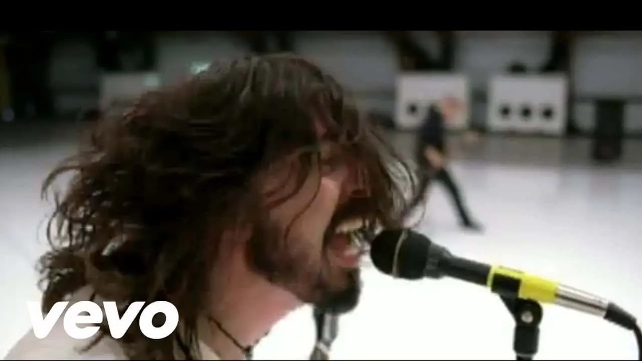 foo-fighters-the-pretender