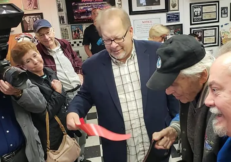 5fbf1f159d2e7ae48020d588_jocks-johnlockwood-p-800