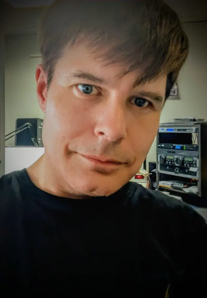 pxl_20251123_184129486-mp2