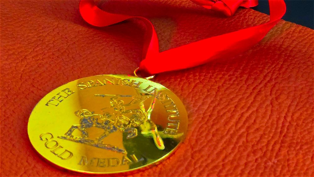 Rudy Giuliani with the Spanish Institute Gold Medal