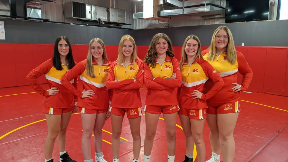 kuemper-girls-wrestling