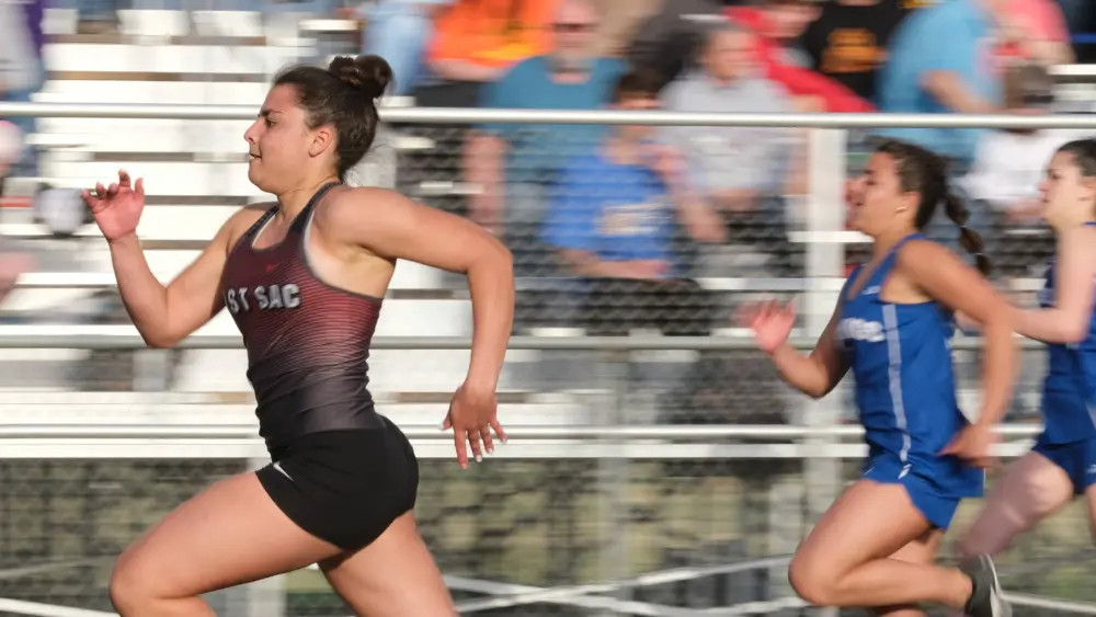 girls-track-at-east-sac-4-14-23