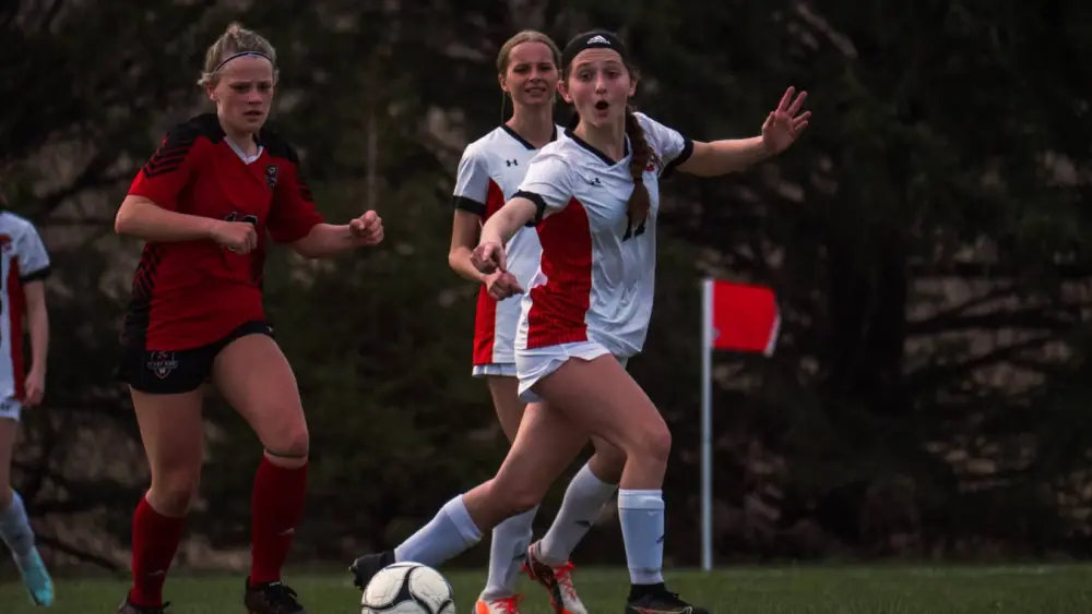 carroll-v-east-sac-bg-soccer-1311105